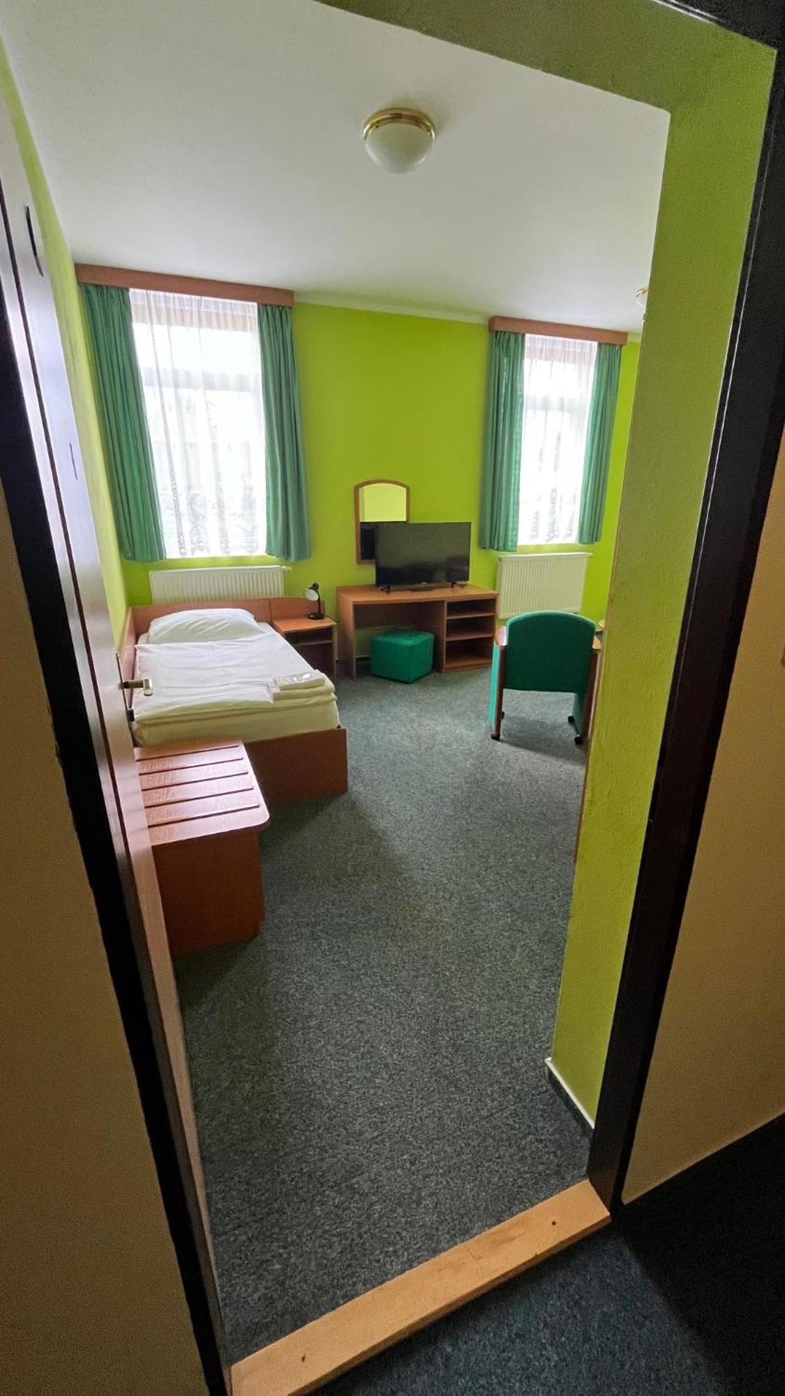 Grandhotel Nový Bor Esterno foto