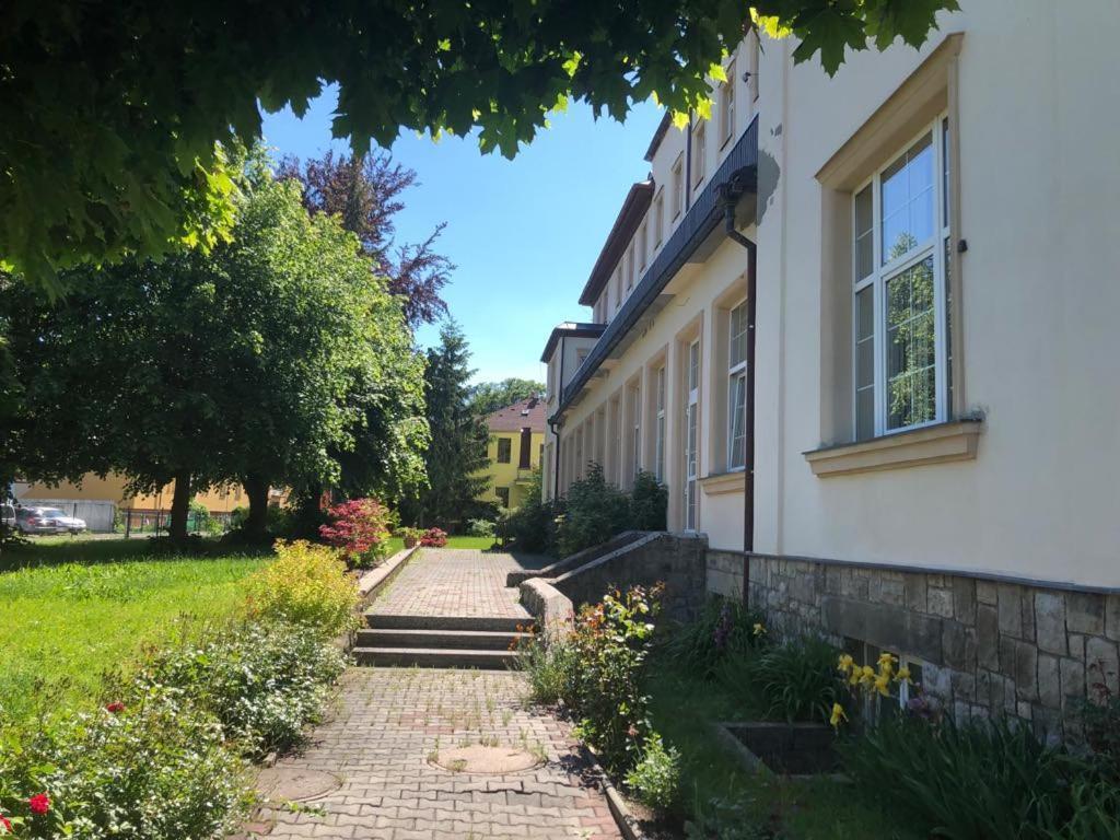 Grandhotel Nový Bor Esterno foto